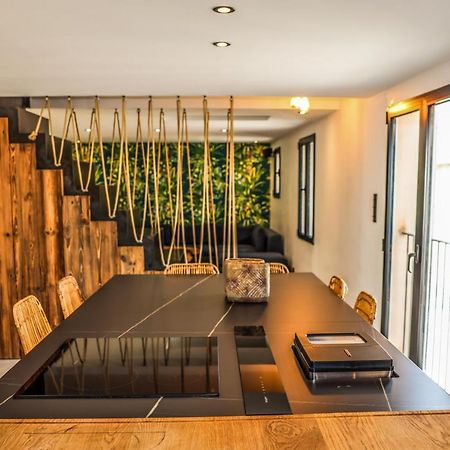 Casa Jungle ! Superb Duplex Apartment, Place Des Lices ! Saint-Tropez Exterior photo