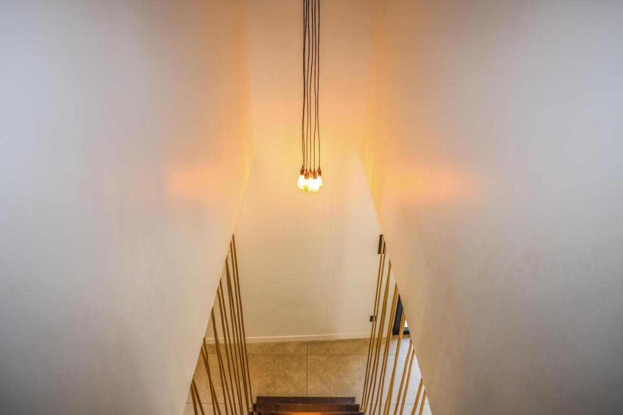 Casa Jungle ! Superb Duplex Apartment, Place Des Lices ! Saint-Tropez Exterior photo